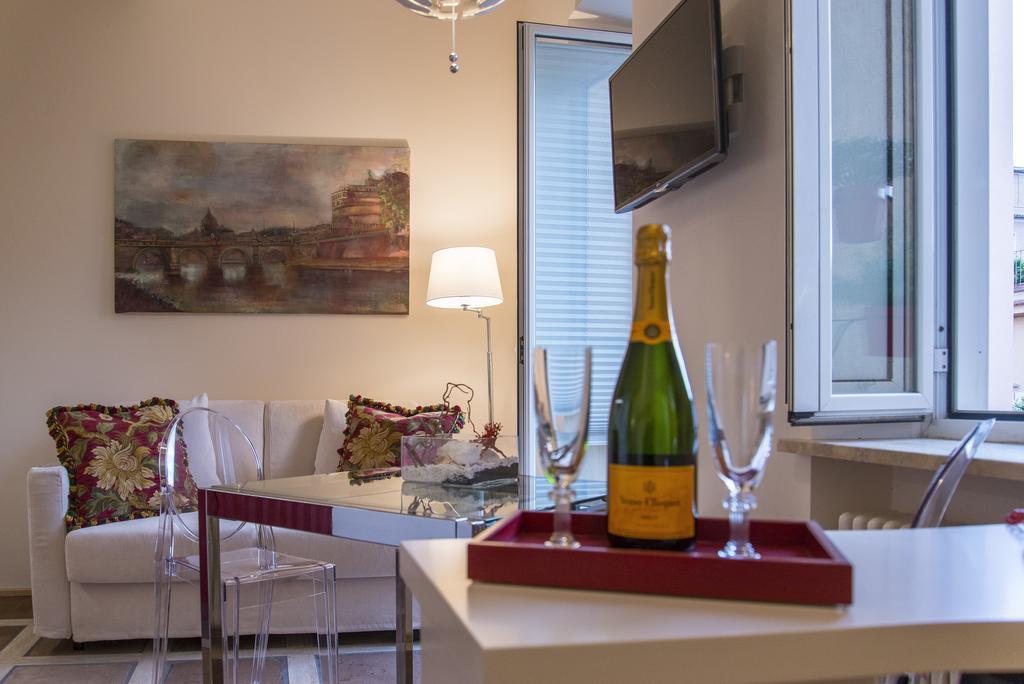 La Porta Rossa Di Borgo - Vatican Luxury Suite Рим Екстериор снимка