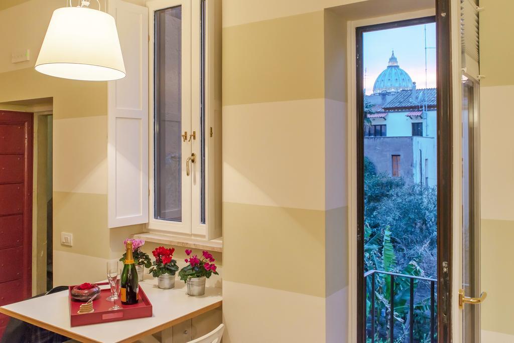 La Porta Rossa Di Borgo - Vatican Luxury Suite Рим Екстериор снимка